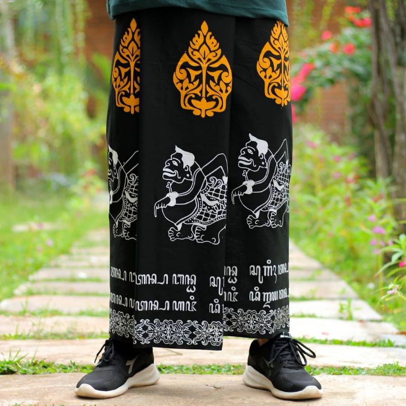 SARUNG BATIK WAYANG | SARUNG PRIA TERLARIS | BATIK | GUNUNGAN | TERLARIS | SARUNG WAYANG | SARUNG MA