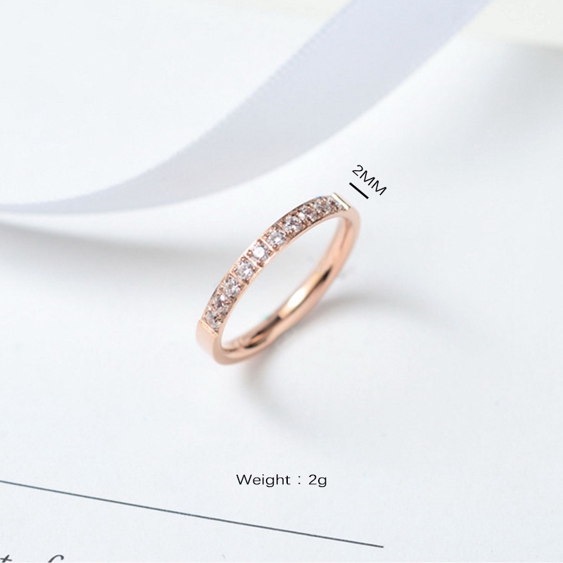 Cincin Titanium Wanita Anastasia Cincin Titanium Steel Warna Rose Gold / Hijau Aksen Berlian Imitasi Anti Karat Untuk Wanita