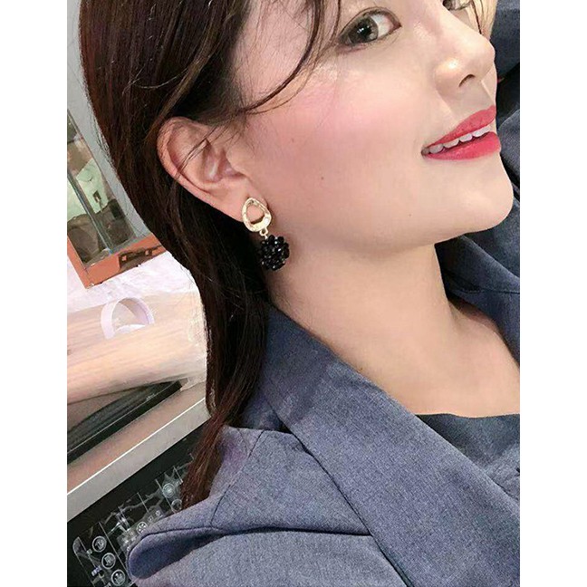 LRC Anting Tusuk Fashion Crystal Woven Ball Earrings D27880