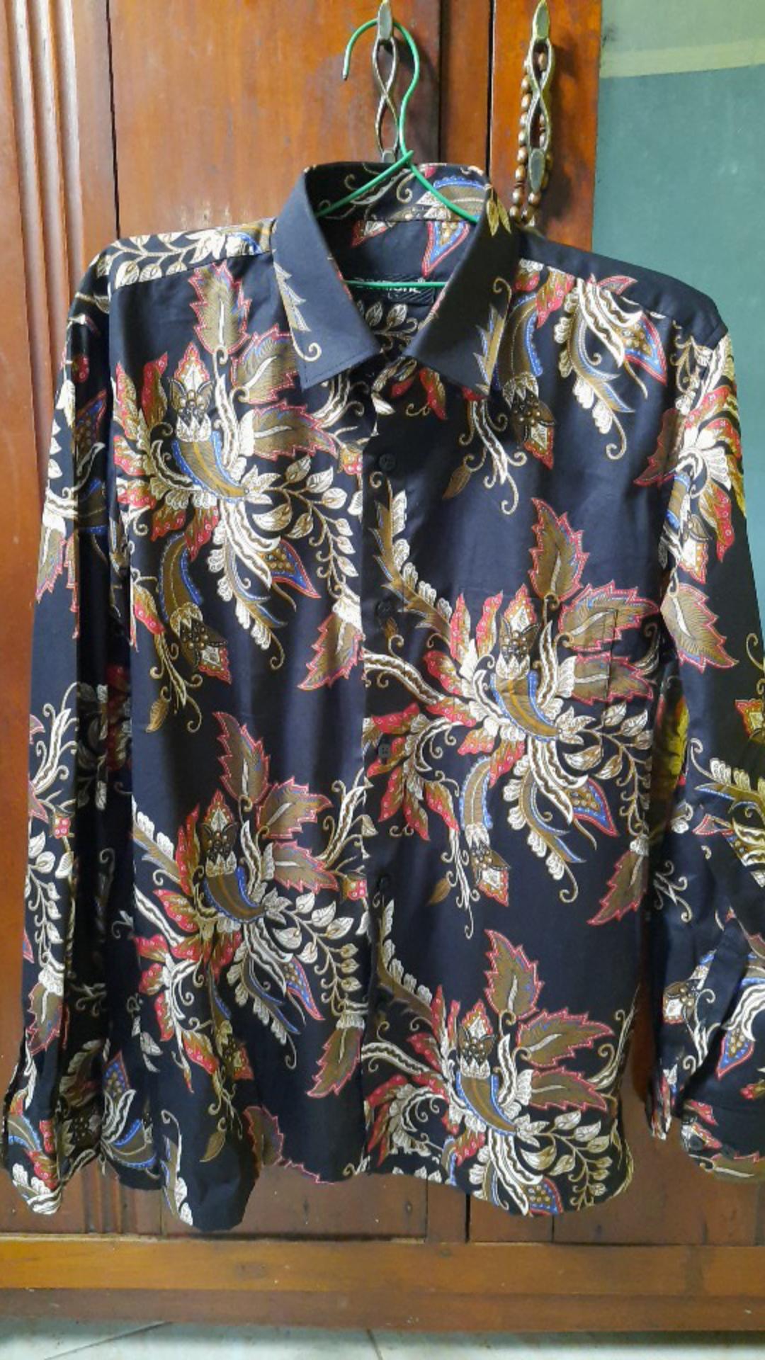 Kemeja Batik Pria Lengan Panjang Bl31 Katun Motif Modern Dixmont Semi Slimfit Premium