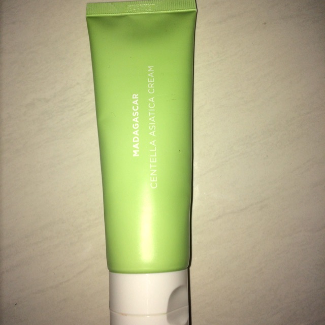 Jual Madagascar Centella Asiatica Cream Skin1004 (75gr) | Shopee Indonesia