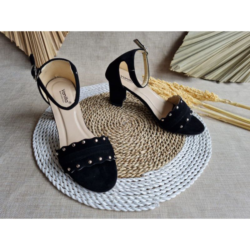 ABBUSHOES Jm 02 Heels Tahu Mutiara Bahan Suede 7cm