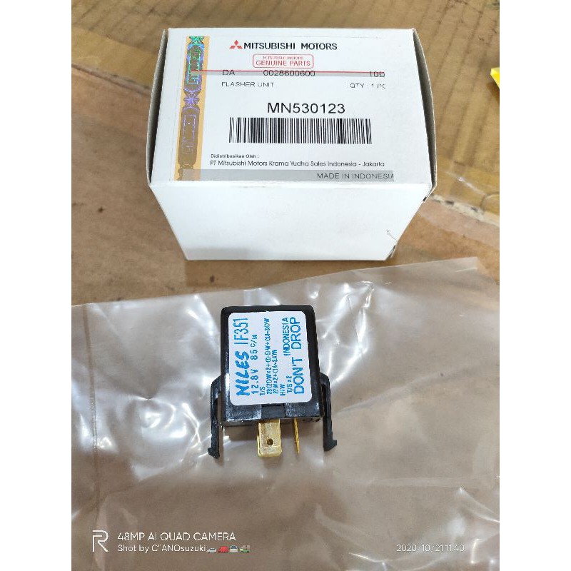 flasher lampu seint rilay lampu seint sen riting mitsubishi L300 bisa di pake semua mobil