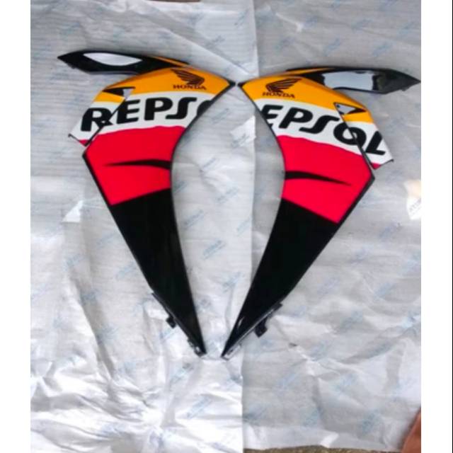 Cover body depan samping Blade Repsol 2011 2013