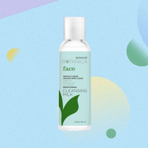 Mineral Botanica Brightening Cleansing Milk