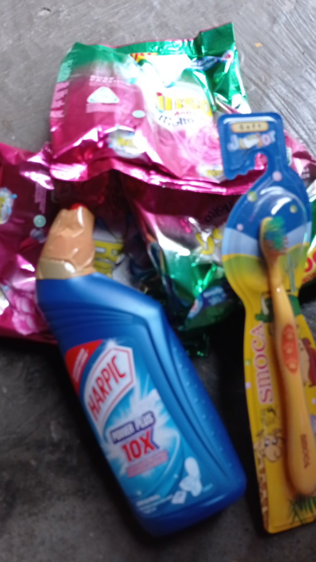 Harpic Power Plus Pembersih Toilet Original 200ml