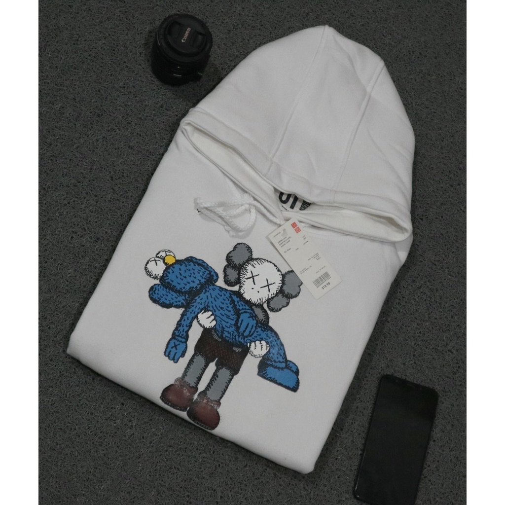 JAKET SWEATER HOODIE UNIQLO X KAWS ANATOMY HITAM KUPING HIJAU AUTHENTIC PREMIUM TERLARIS FREE STICKE