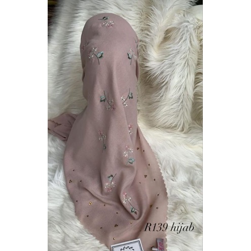 HIJAB PREMIUM | HIJAB SEGIEMPAT | VOAL | HIJAB PREMIUM VOAL | SEGIEMPAT BORDIR | HIJAB SEGIEMPAT VOA