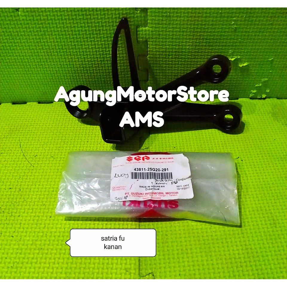 DUDUKAN FOOTSTEP KANAN SUZUKI SATRIA FU Original SGP