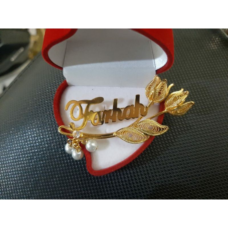 bros nama/pin / peniti / bros costum
