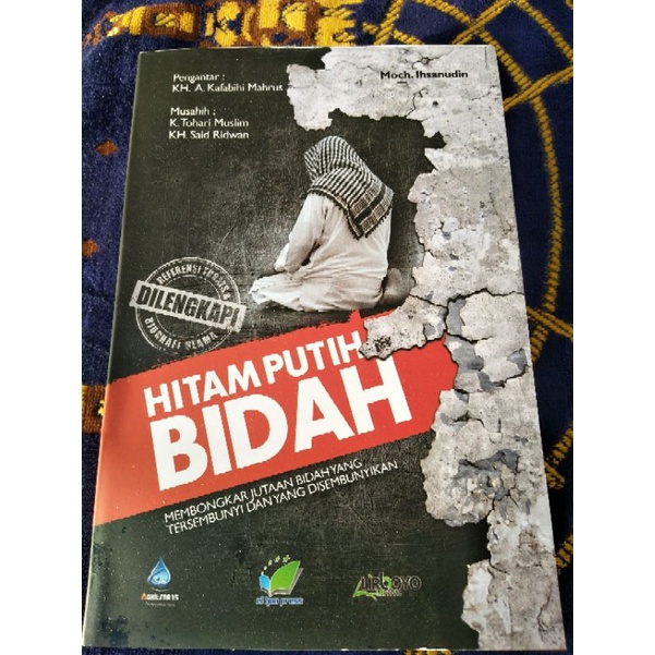 

Hitam pitih Bidah