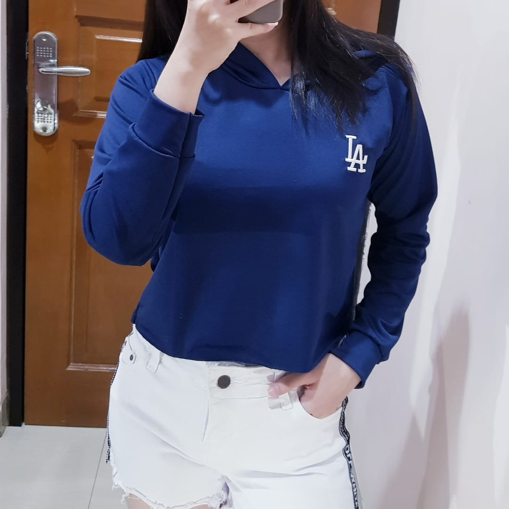 2276 la crop hoodie