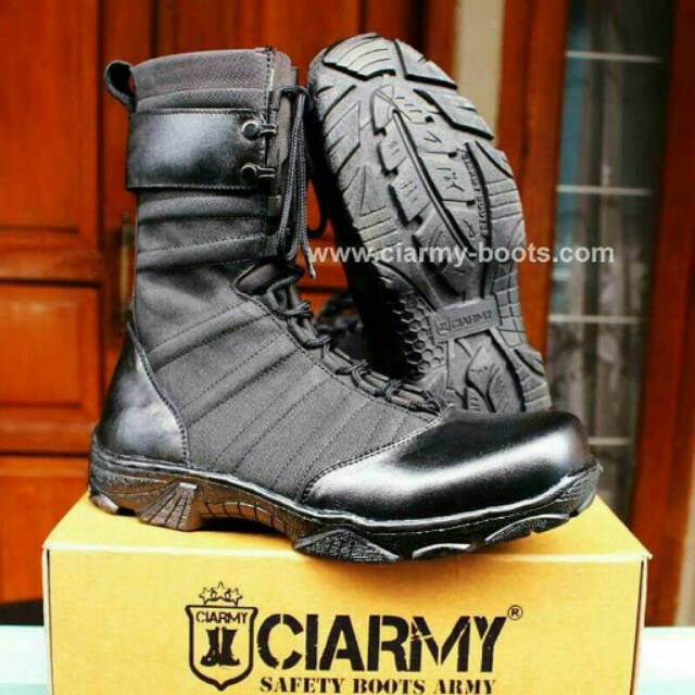 Sepatu Ciarmy