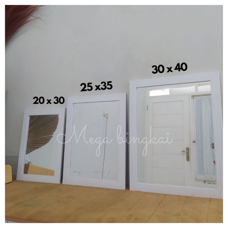 Cermin Dinding Minimalis Gantung