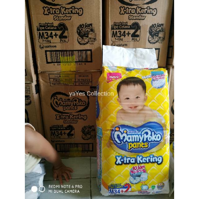 Mamypoko M 32/34  baby pants Momypoko M32/34  celana popok bayi sekali pakai xtra kering 10 jam