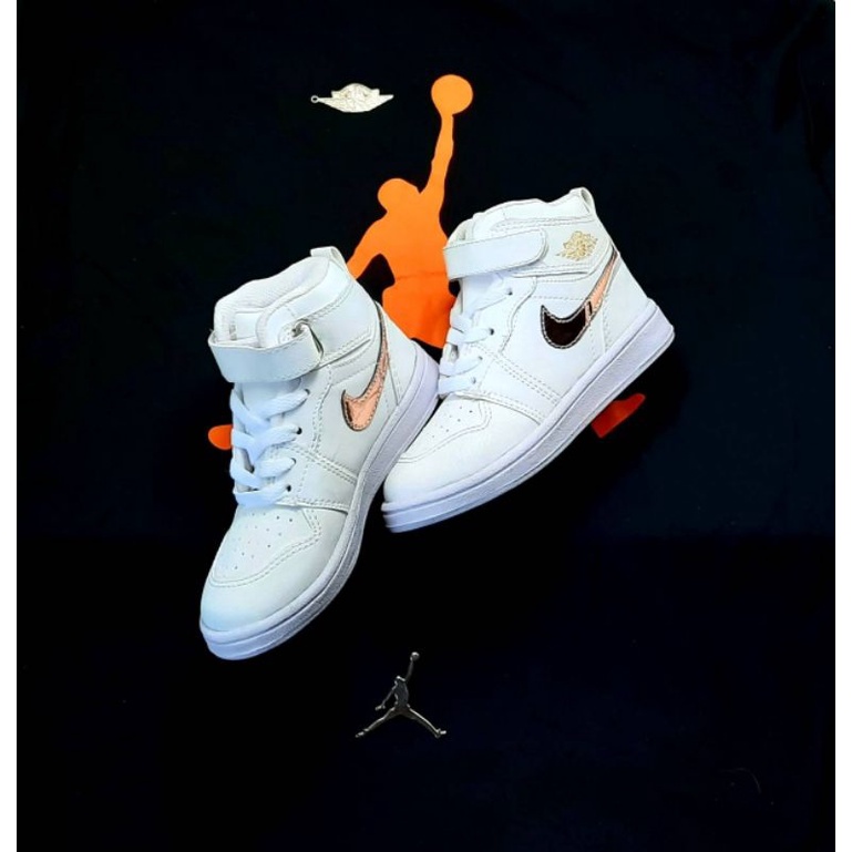 12.12 MEGA SALE NIKE AIR JORDAN 1 MID WHITE NAVY FASHION KIDS UNISEX SIZE 24-35