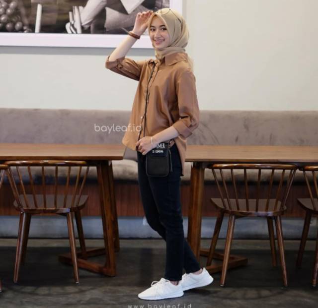 Kemeja Wanita Blouse Atasan Wanita Korea Import Murah Kekinian Lengan Panjang GI 44-6