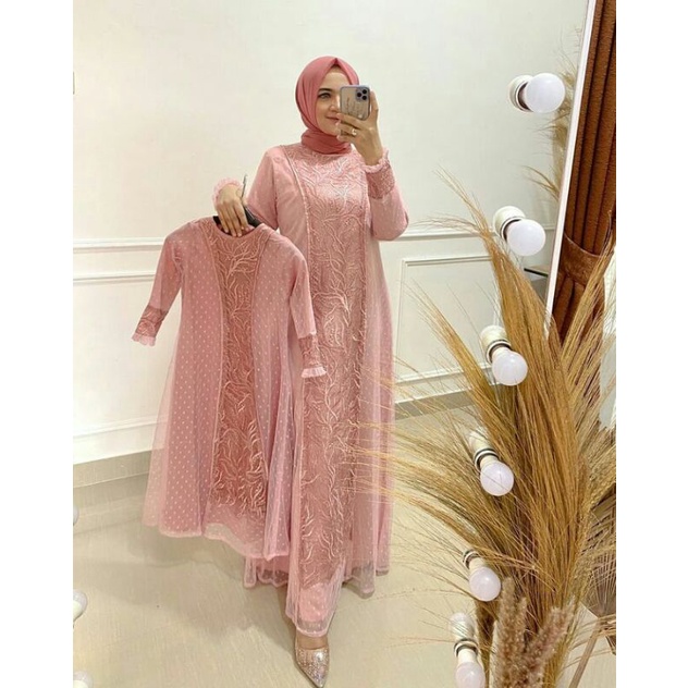 Adinda Dress