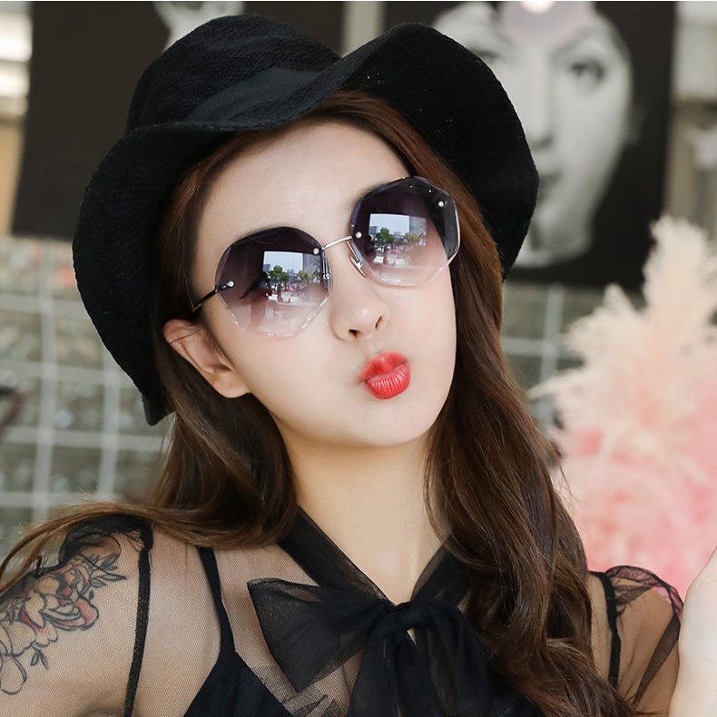 MOGYMOGY K711 Kacamata Fashion Bentuk Hexagonal Sunglasses Frame Korea Style