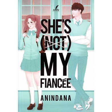 Buku Novel  Shes Not My Fiancee