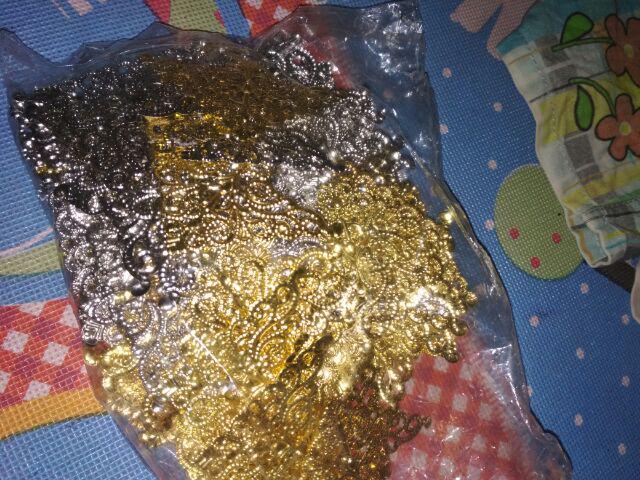 Siku Emas Hiasan Hantaran Kotak