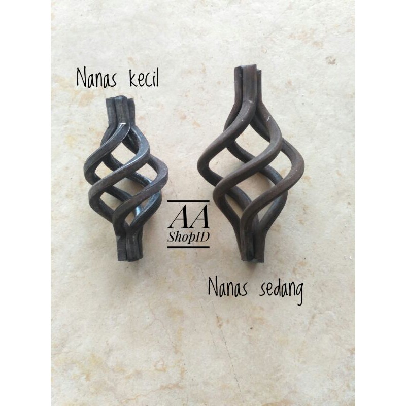 ornamen pagar besi Basket/Nanas ukuran sedang