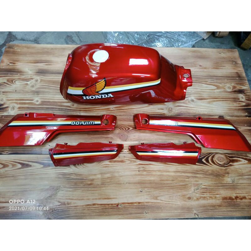 TANGKI SET BODY DEPAN BELAKANG HONDA WIN 100 COVER BODY SET TANGKI WIN 100.
