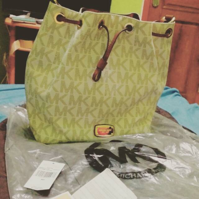 Tas bag handbag MK Michael Kors Jules Signature Vanilla ori original asli authentic second like new