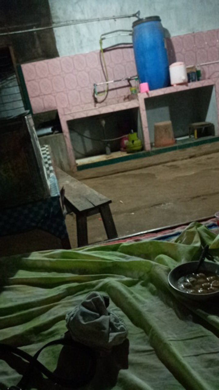 Hak Angin Kait Jendela Polos Ukir 5 Mm K. Tekuk Uk. 8 Stamco