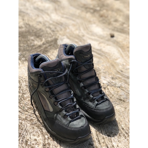 Sepatu Gunung Second Original TREKSTA