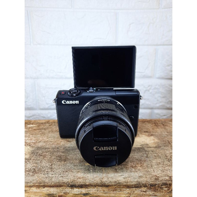 Mirrorless Canon M100