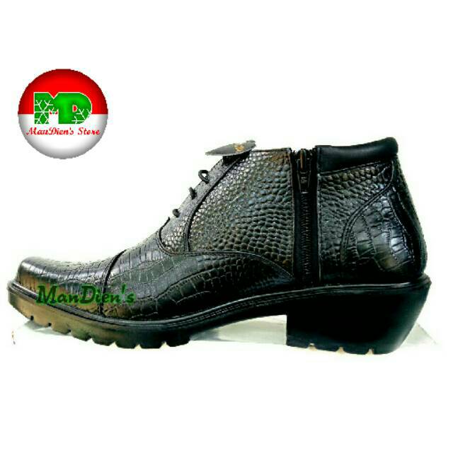 Medali K174FB - Sepatu Boot Motif Buaya Sol Tebal Jenggel Gaya Koboi Model Pdh Polri Tni Satpam Security Model Boot Pendek Touring Hiker Terbaru Kualitas terbaik Asli Original Branded