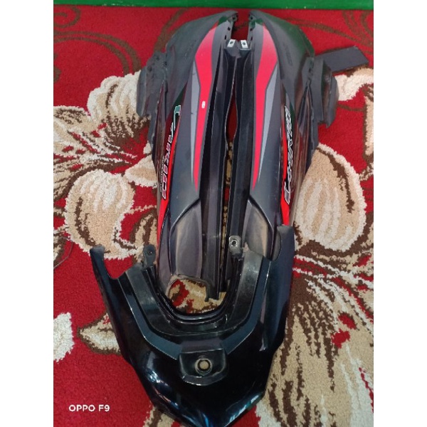 cover body samping belakang canbutan vario 125new