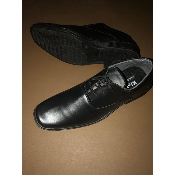 sepatu pantopel hitam formal pria/sepatu kerja hitam formal