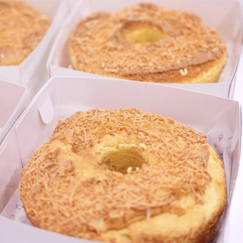 

Chiffon Cake IRIS BAKEHOUSE