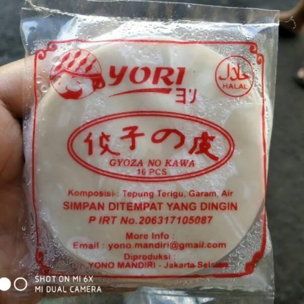 

[57] YORI Kulit Gyoza / Kulit Dimsum / Kulit Dumpling 8CM & 10CM isi16 Homemade Halal