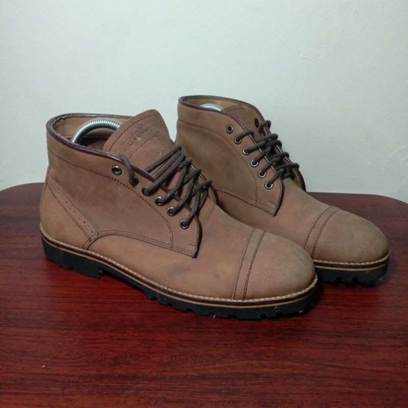 Guten Inc Boots Jeune Chukka Crazy Brown