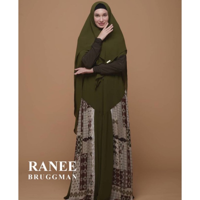 Set Faiza syari ranee bruggman