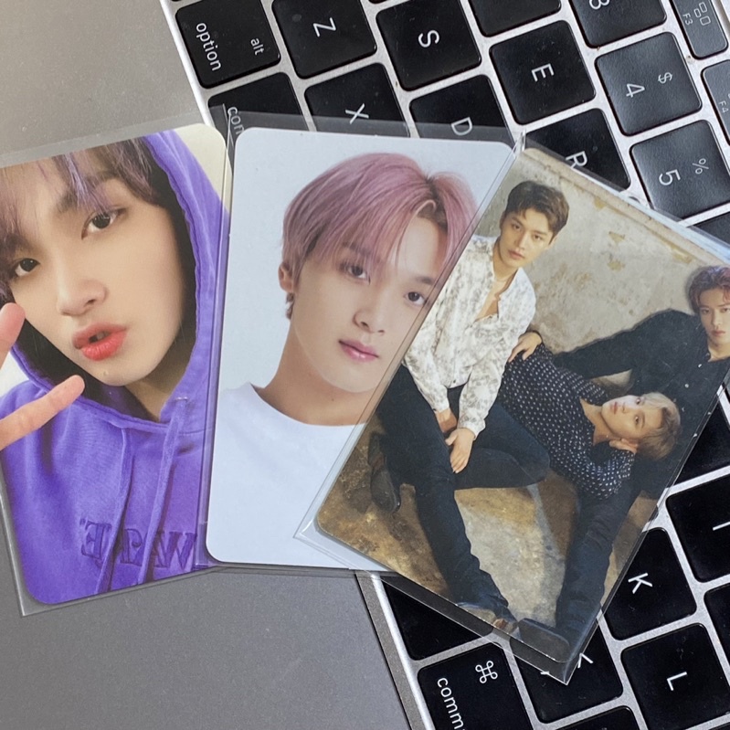 WTS PC PHOTOCARD HAECHAN HOODIE UNGU SELCA POUT PEACE SG21 SEASON GREETING 2022 PAIR HAECHAN BENE SG