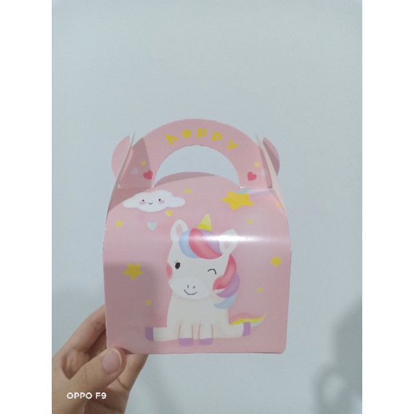 

gable box ulang tahun anak goodie bag unicorn ultah ulang tahun / paperbag ulang tahun anak / bingkisan ultah anak unicorn / anak perempuan kado gift box tenteng bingkisan snack anak candy box chocolate box souvenir ulang tahun anak