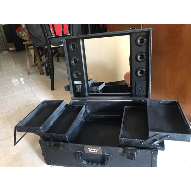 Masami shouko beauty case Preloved