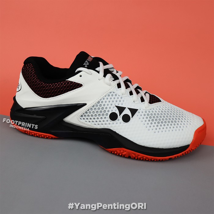 orange tennis shoes