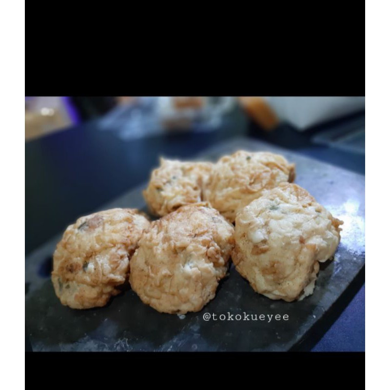 

TAHU AYAM HOMEMADE SNACK BOX