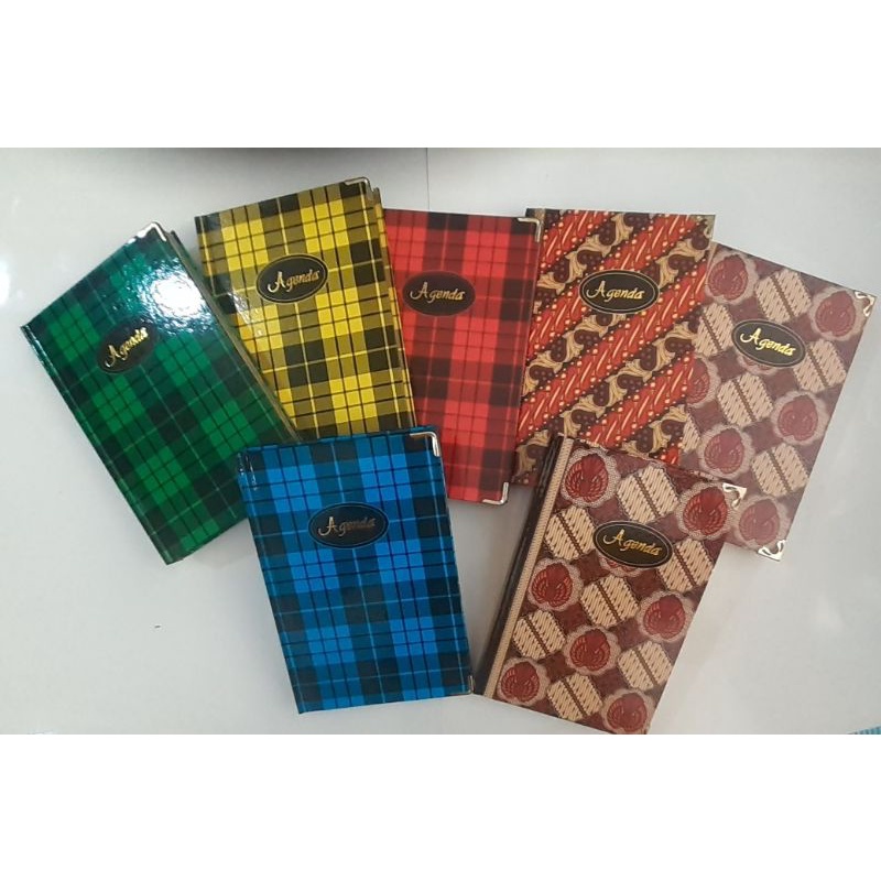 

BUKU AGENDA KIKY A5 LISTMAS