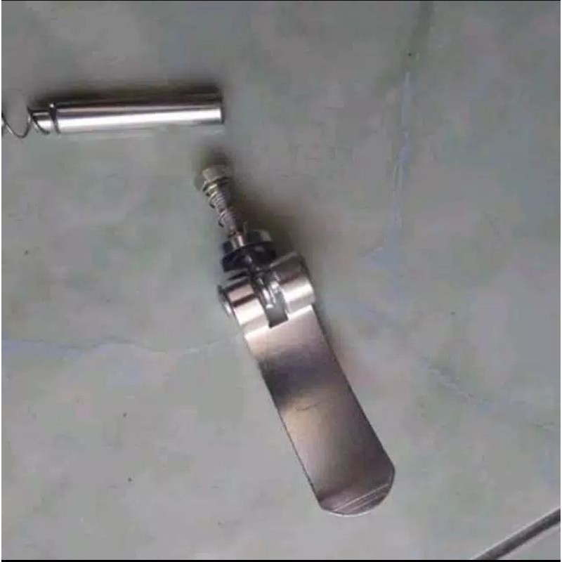 Baut Kuncian Sepeda Lipat