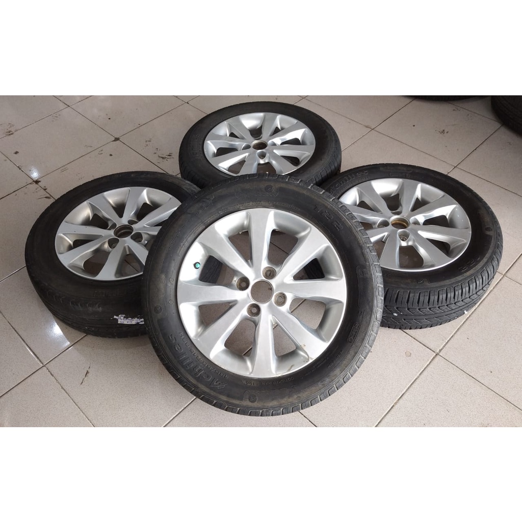 Velg Mobil Bekas PELEK Original Oem KIA RIO R15 Lebar 5,5 Hole 4X100 SILVER Untuk Mobil Jazz Vios Ci