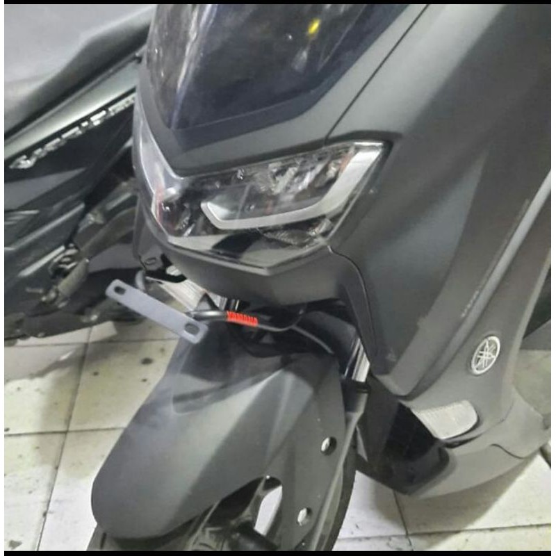 Breket plat nomor Nmax 2020 dudukan plat nomor Nmax 2020 model kumis