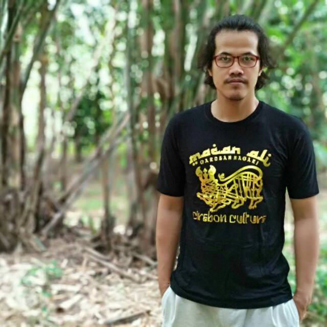 Baji kaos spandek disain macan ali gold
