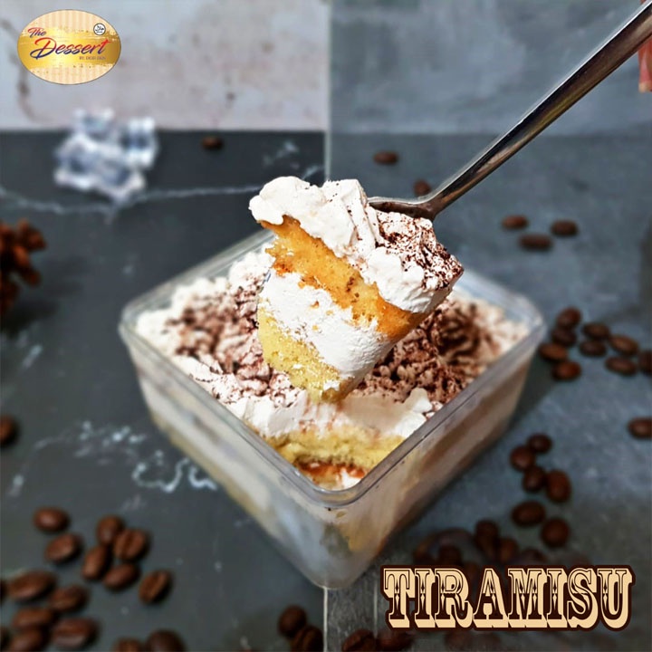 

DESSERT BOX TIRAMISU JUMBO BOX BY DOD DEN