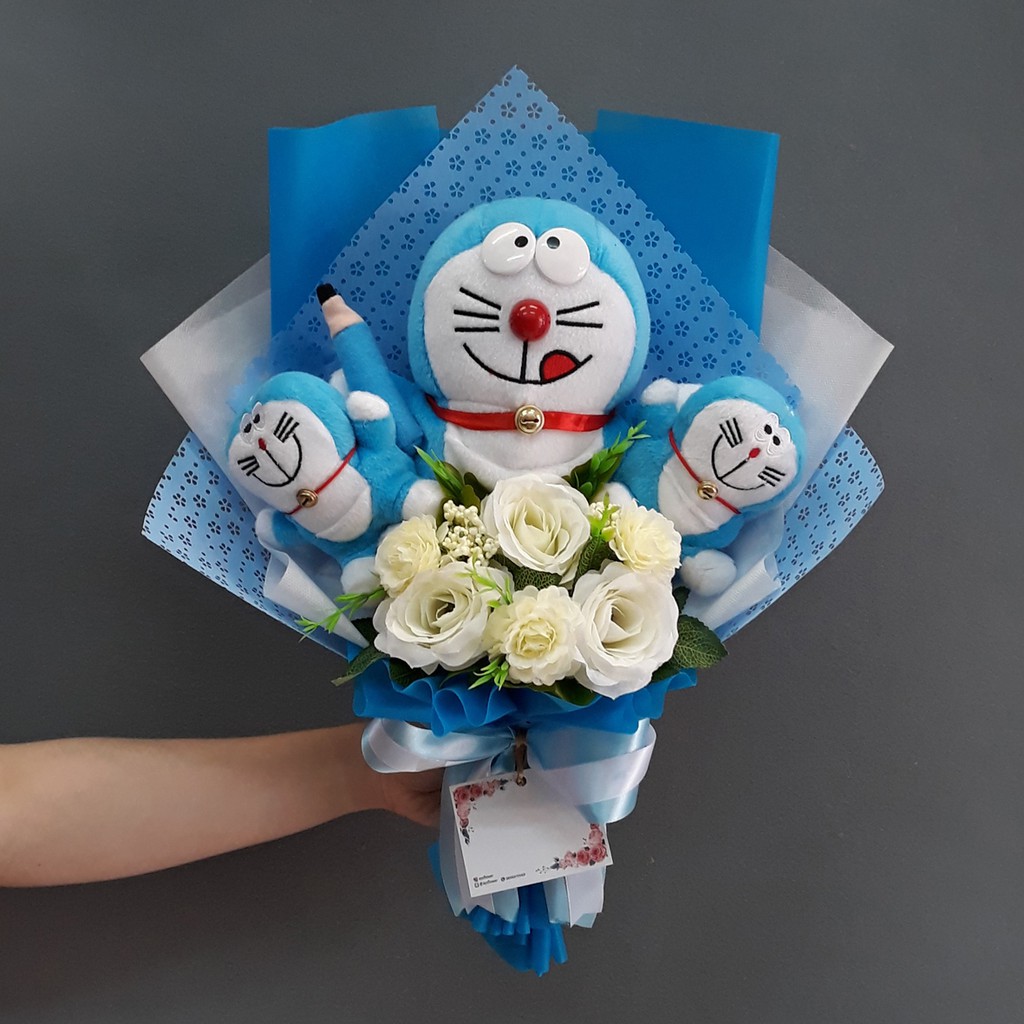 Buket Bunga Flanel Wisuda Doraemon 